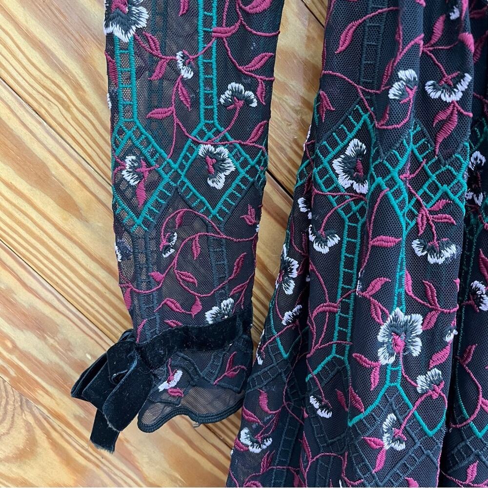 ML Monique Lhuillier Vine Embroidered Dress - Picture 4 of 8